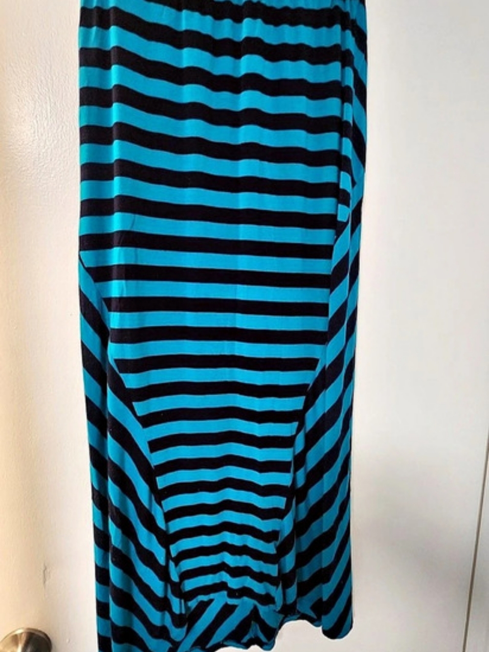 Olive And Oak Striped Maxi ⁶Skirt in Blue Navy